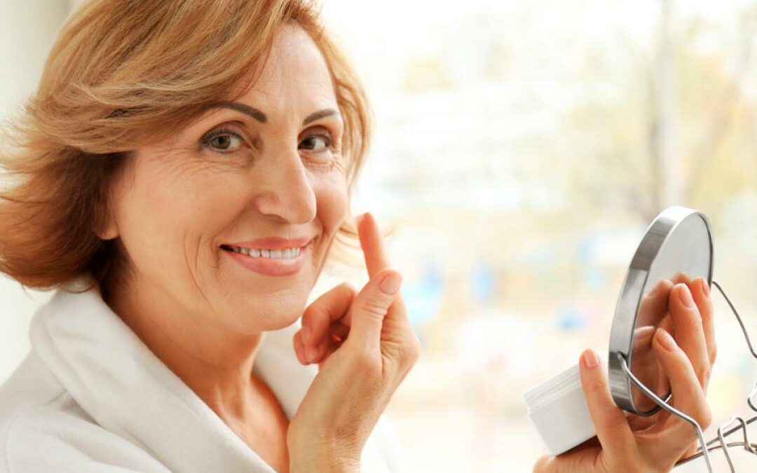 Rutina de cuidado de la piel durante la menopausia